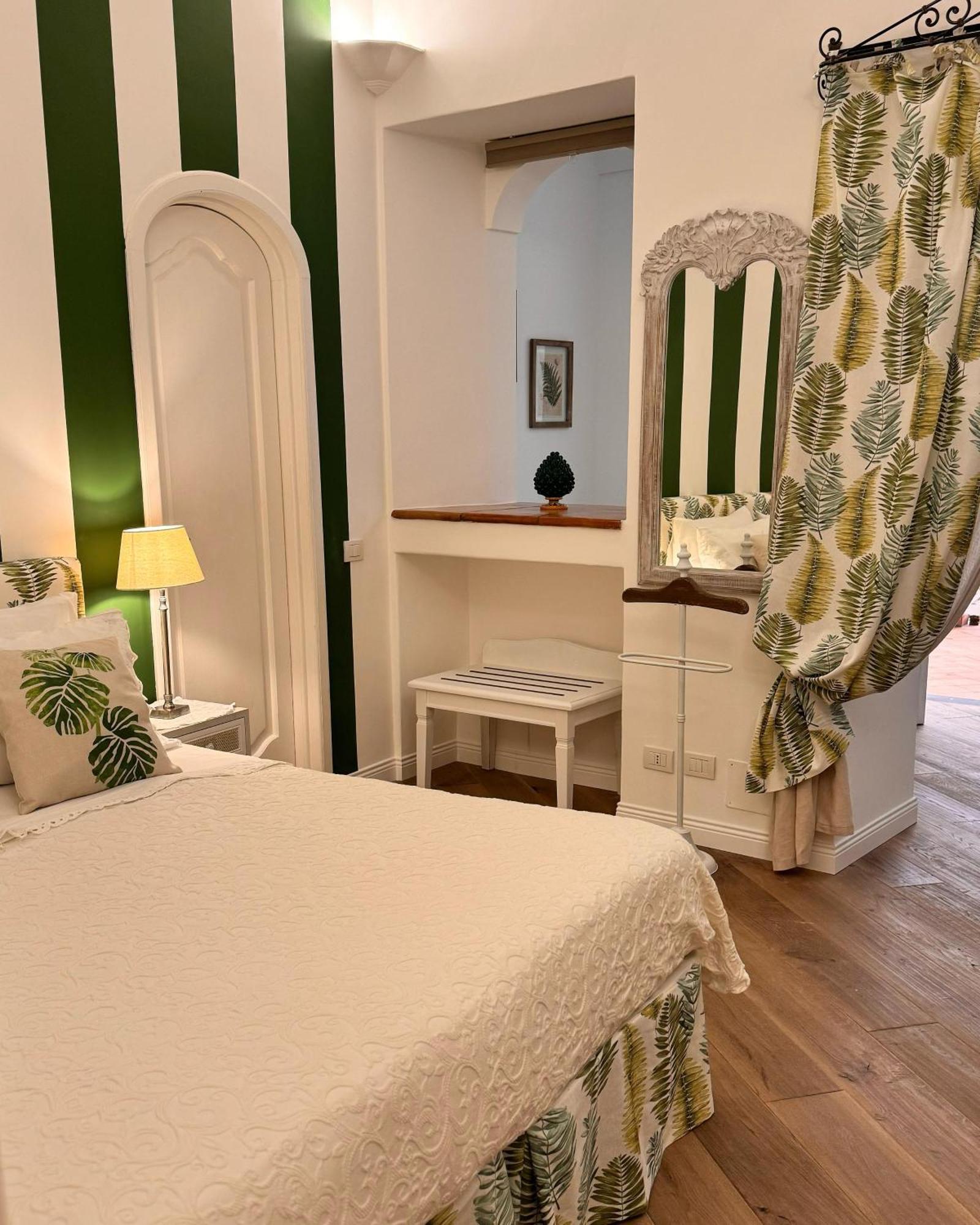 Villa Mary Suites Positano Zewnętrze zdjęcie